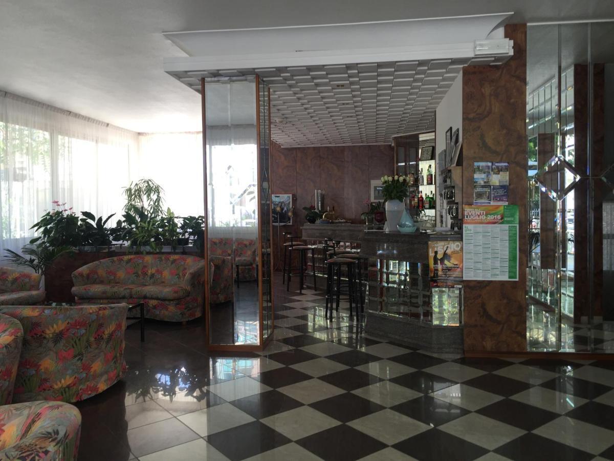 Hotel Calypso Bellaria-Igea Marina Exteriér fotografie