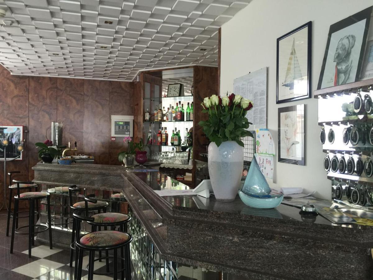 Hotel Calypso Bellaria-Igea Marina Exteriér fotografie